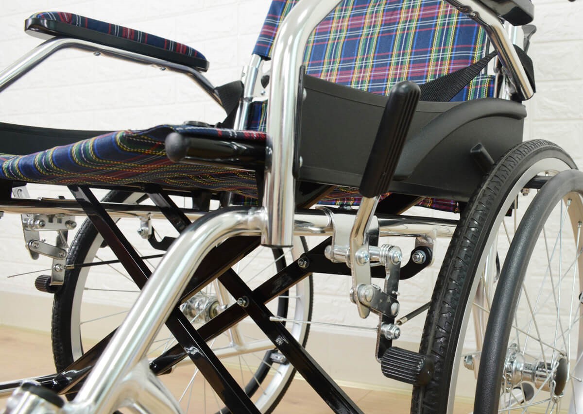 xe-lan-hop-kim-nhom-lucass-x63-9-2